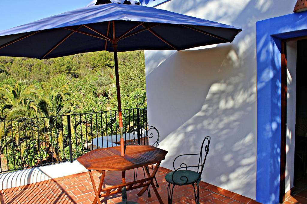 Agroturismo Can Fuster Sant Joan De Labritja Exterior foto